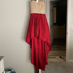 B. SMART size 5/6 burgundy/gold dress